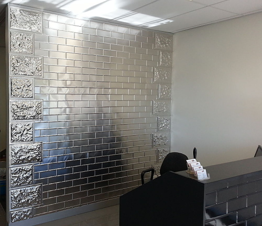 apm lj hooker office opt 1