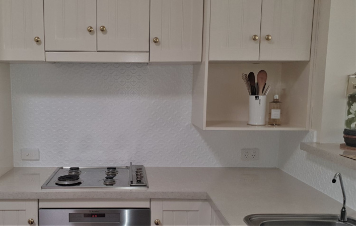 apm_stockholm_splashback_white_1_rsz