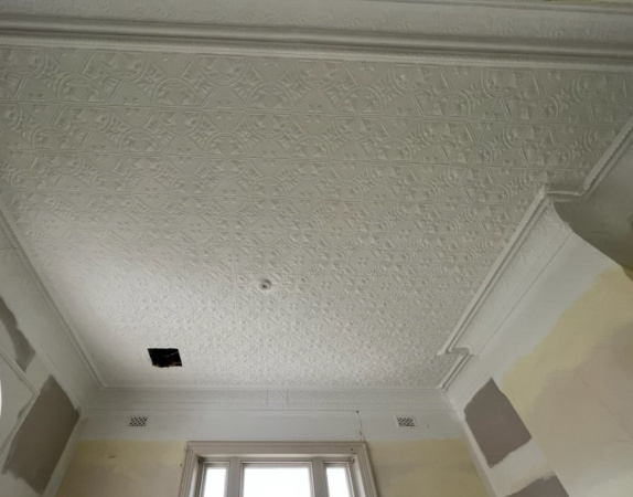 apm_unley_ceiling_white_1
