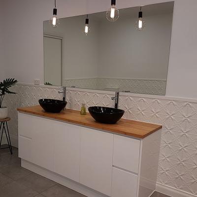 Apm Lattice White Opt 1